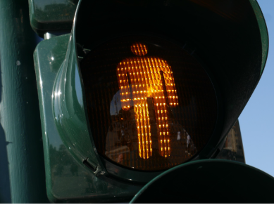 🚦 20 Insightful Traffic Light Dream Interpretations, traffic light dream, red light dream, green light dream, yellow light dream, broken traffic light dream, waiting at traffic light dream, ignoring traffic light dream